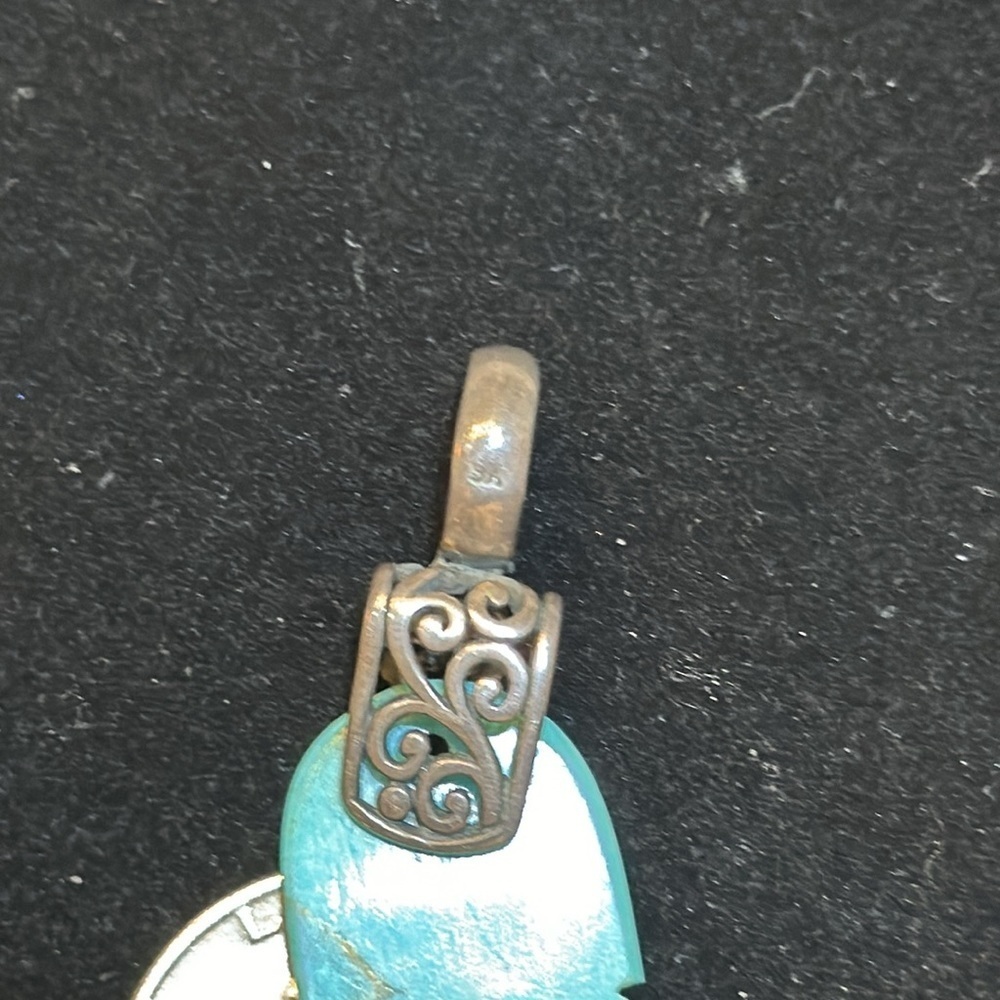 Navajo Sterling silver and turquoise feather pendant signed XS - Picture 8 of 11